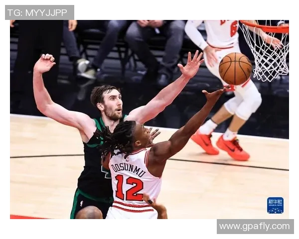 公牛队大胜凯尔特人队,晋级季后赛次轮:荣耀与梦想的见证 公牛队大胜凯尔特人队,晋级季后赛次轮:荣耀与梦想的见证