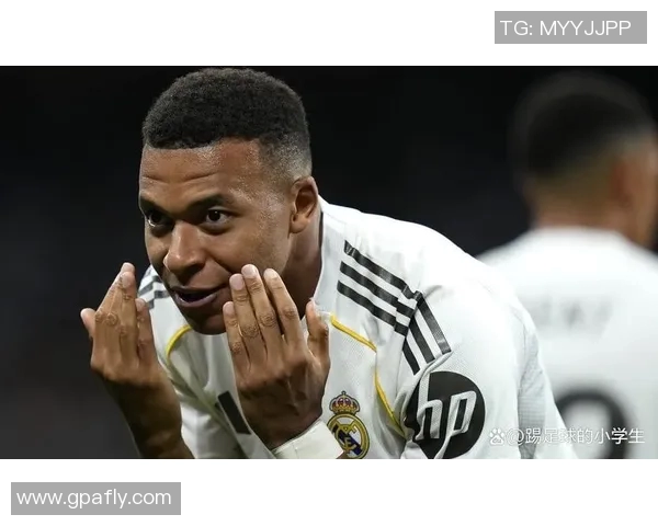 姆巴佩与苏亚雷斯同台比肩！欧洲顶级射手陷入传球争执